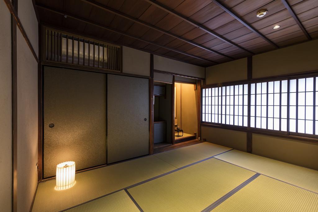 Вилла Natsume An Machiya House Киото Экстерьер фото